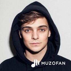 Martin Garrix Feat. Clinton Kane - Drown