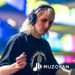 Porter Robinson - ian